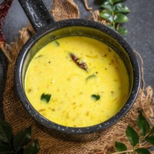 Pyaz ki kadhi