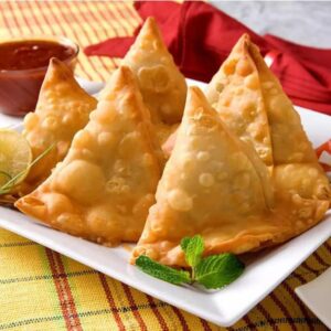 Samosa (Qty: 4 pieces) w/ chutney